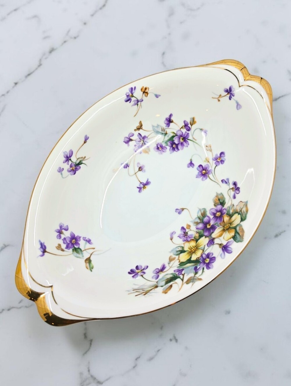 Meito Adele Pattern Oval Vegetable Bowl Norleans Purple Flowers Gold Trim Japan